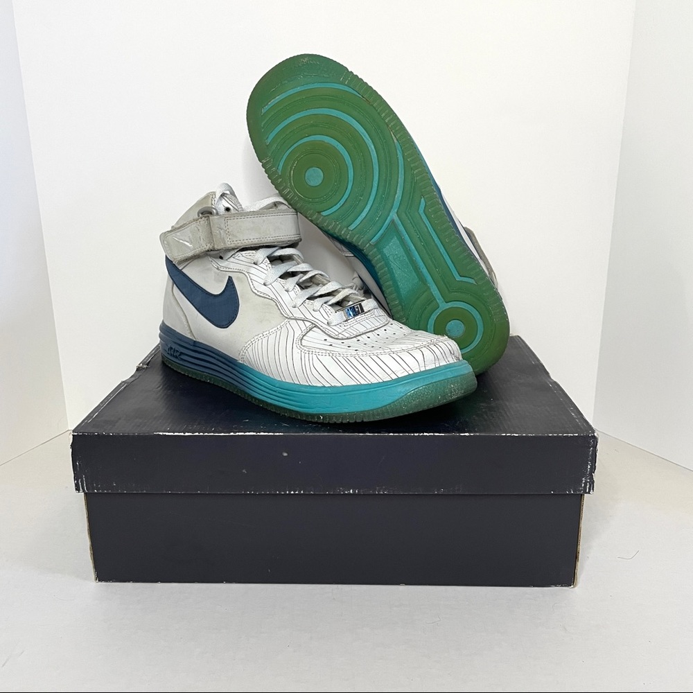 Nike Lunar Force 1